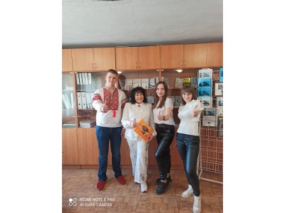 Вітання з Днем працівників освіти від студентів коледжу!