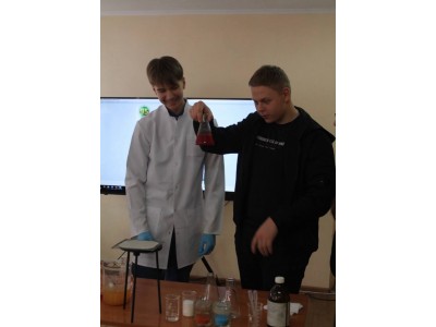 МАЙСТЕР-КЛАС "ЗАПАЛЬНИЙ ДРАЙВ": ЕКСПЕРИМЕНТУЙ, ВІДКРИВАЙ, ВИВЧАЙ