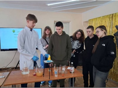 МАЙСТЕР-КЛАС "ЗАПАЛЬНИЙ ДРАЙВ": ЕКСПЕРИМЕНТУЙ, ВІДКРИВАЙ, ВИВЧАЙ