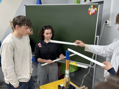 МАЙСТЕР-КЛАС У ЛІЦЕЇ №13 М. ХАРКОВА МАЙСТЕР-КЛАС У ЛІЦЕЇ №13 М. ХАРКОВА