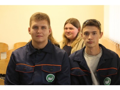 «МАЙСТЕРНЯ ВИНАХІДНИКІВ» ВІДКРИЛА СВОЇ ДВЕРІ ДЛЯ ЮНИХ ДОСЛІДНИКІВ!