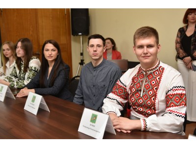 ПЕРЕМОГА КОЛЕДЖУ У РАЙОННОМУ ЕТАПІ МІСЬКОГО КОНКУРСУ «МОЛОДА ЛЮДИНА РОКУ» В НОМІНАЦІЇ «СТУДЕНТИ ЗАКЛАДІВ ФАХОВОЇ ПЕРЕДВИЩОЇ ОСВІТИ» ПЕРЕМОГА КОЛЕДЖУ У РАЙОННОМУ ЕТАПІ МІСЬКОГО КОНКУРСУ «МОЛОДА ЛЮДИНА РОКУ» В НОМІНАЦІЇ «СТУДЕНТИ ЗАКЛАДІВ ФАХОВОЇ ПЕРЕДВИЩОЇ ОСВІТИ»