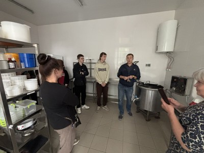 ПРАКТИЧНІ ЗНАННЯ З ПЕРШИХ РУК: НАВЧАЛЬНИЙ ВІЗИТ ДО ЛИПКОВАТІВСЬКОГО АГРАРНОГО КОЛЕДЖУ