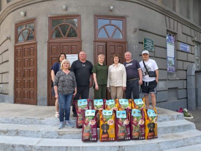 У КОЛЕДЖІ ПРОЙШЛА БЛАГОДІЙНА АКЦІЯ «ДОПОМОЖИ ЧОТИРИЛАПОМУ ДРУГУ»