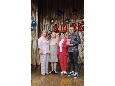 СЛОВА ВДЯЧНОСТІ  ВІД БАТЬКІВ – НАЙКРАЩЕ  ВИЗНАННЯ ДЛЯ ПЕДАГОГІЧНОГО КОЛЕКТИВУ КОЛЕДЖУ СЛОВА ВДЯЧНОСТІ  ВІД БАТЬКІВ – НАЙКРАЩЕ  ВИЗНАННЯ ДЛЯ ПЕДАГОГІЧНОГО КОЛЕКТИВУ КОЛЕДЖУ