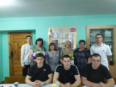 СЛОВА ВДЯЧНОСТІ  ВІД БАТЬКІВ – НАЙКРАЩЕ  ВИЗНАННЯ ДЛЯ ПЕДАГОГІЧНОГО КОЛЕКТИВУ КОЛЕДЖУ СЛОВА ВДЯЧНОСТІ  ВІД БАТЬКІВ – НАЙКРАЩЕ  ВИЗНАННЯ ДЛЯ ПЕДАГОГІЧНОГО КОЛЕКТИВУ КОЛЕДЖУ