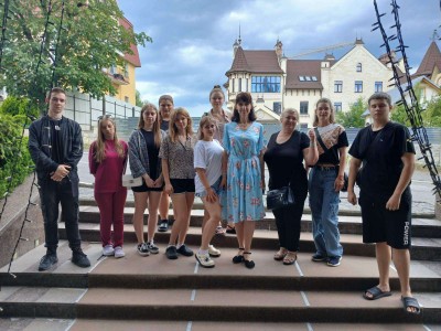 ПРАКТИКА В ТРУСКАВЦІ: РЕАЛЬНИЙ ДОСВІД І НОВІ ПЕРСПЕКТИВИ ПРАКТИКА В ТРУСКАВЦІ: РЕАЛЬНИЙ ДОСВІД І НОВІ ПЕРСПЕКТИВИ