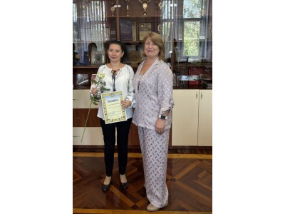 ВІТАЄМО ПЕДАГОГІЧНИХ ПРАЦІВНИКІВ З ВІДЗНАКАМИ!