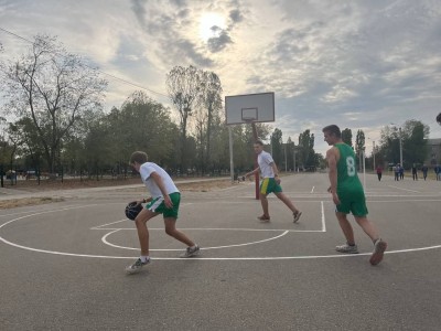 СТУДЕНТИ КОЛЕДЖУ ДОЛУЧИЛИСЯ ДО ФЛЕШМОБУ «РУХ – НАШЕ ЗДОРОВ’Я!» СТУДЕНТИ КОЛЕДЖУ ДОЛУЧИЛИСЯ ДО ФЛЕШМОБУ «РУХ – НАШЕ ЗДОРОВ’Я!»