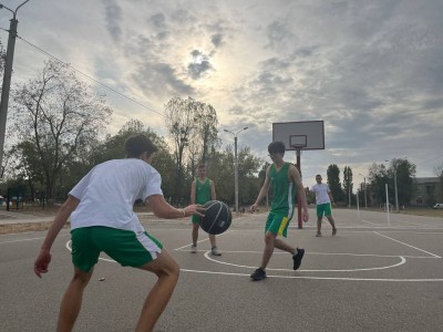 СТУДЕНТИ КОЛЕДЖУ ДОЛУЧИЛИСЯ ДО ФЛЕШМОБУ «РУХ – НАШЕ ЗДОРОВ’Я!» СТУДЕНТИ КОЛЕДЖУ ДОЛУЧИЛИСЯ ДО ФЛЕШМОБУ «РУХ – НАШЕ ЗДОРОВ’Я!»