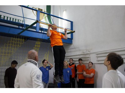 СПОРТИВНЕ СВЯТО «ДЕНЬ ЗДОРОВ’Я» У КОЛЕДЖІ