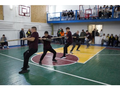 СПОРТИВНЕ СВЯТО «ДЕНЬ ЗДОРОВ’Я» У КОЛЕДЖІ