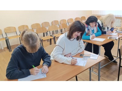 ЄДНАЄМОСЯ СЛОВОМ! ЄДНАЄМОСЯ СЛОВОМ!