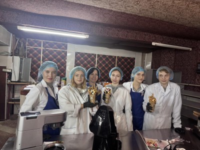 МАЙСТЕР-КЛАС «СЕКРЕТИ СТРІТ-ФУДУ»: ЗНАЙОМСТВО ШКОЛЯРІВ З ПРОФЕСІЯМИ МАЙБУТНЬОГО