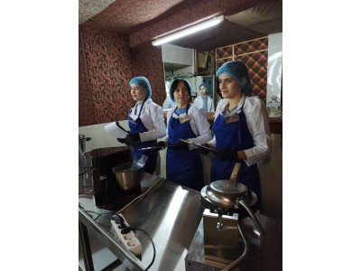 МАЙСТЕР-КЛАС «СЕКРЕТИ СТРІТ-ФУДУ»: ЗНАЙОМСТВО ШКОЛЯРІВ З ПРОФЕСІЯМИ МАЙБУТНЬОГО