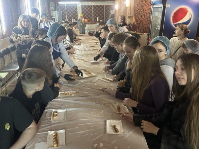 МАЙСТЕР-КЛАС «СЕКРЕТИ СТРІТ-ФУДУ»: ЗНАЙОМСТВО ШКОЛЯРІВ З ПРОФЕСІЯМИ МАЙБУТНЬОГО