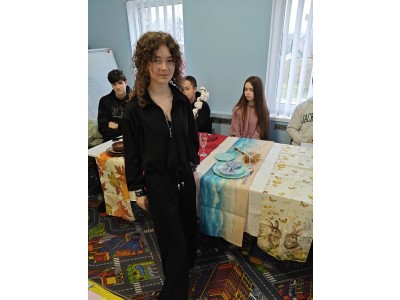 КОЛЕДЖ ПРОВІВ ВИЇЗНИЙ МАЙСТЕР-КЛАС З ЕТИКЕТУ ТА СЕРВІРУВАННЯ ДЛЯ МАЙБУТНІХ АБІТУРІЄНТІВ