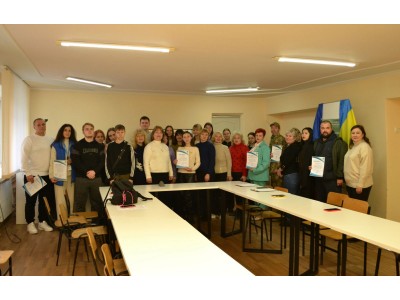 ДОБРО ПОЧИНАЄТЬСЯ З ТЕБЕ: У КОЛЕДЖІ ВІДБУВСЯ ЗАХІД ДО МІЖНАРОДНОГО ДНЯ ВОЛОНТЕРІВ