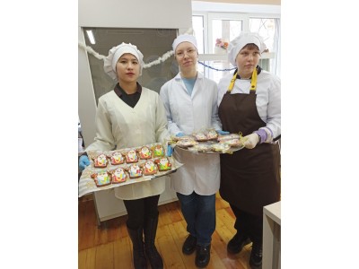 НОВОРІЧНИЙ НАСТРІЙ ЗІ СМАКОМ ПРОФЕСІЇ