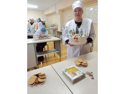 НОВОРІЧНИЙ НАСТРІЙ ЗІ СМАКОМ ПРОФЕСІЇ