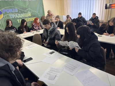 МАЙСТЕР-КЛАС МОВА СОЛОДКОГО ДЕКОРУ: ФОРМИ, КОЛЬОРИ, ІНСТРУМЕНТИ» МАЙСТЕР-КЛАС МОВА СОЛОДКОГО ДЕКОРУ: ФОРМИ, КОЛЬОРИ, ІНСТРУМЕНТИ»