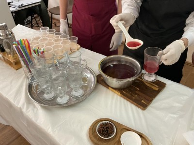 КОКТЕЙЛЬ-ПАТІ ДЛЯ МАЙБУТНІХ СТУДЕНТІВ: ЯСКРАВИЙ МАЙСТЕР-КЛАС У КОЛЕДЖІ