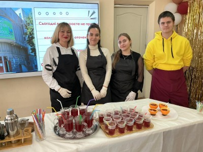 КОКТЕЙЛЬ-ПАТІ ДЛЯ МАЙБУТНІХ СТУДЕНТІВ: ЯСКРАВИЙ МАЙСТЕР-КЛАС У КОЛЕДЖІ