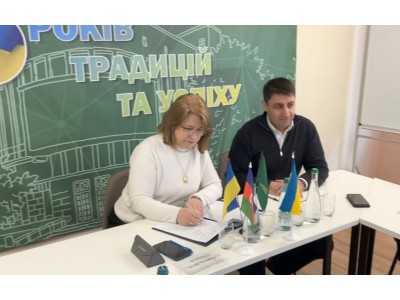 МІЖНАРОДНЕ ПАРТНЕРСТВО: ПІДПИСАНО ДОГОВІР ПРО СПІВПРАЦЮ З КОЛЕДЖЕМ АЗЕРБАЙДЖАНУ МІЖНАРОДНЕ ПАРТНЕРСТВО: ПІДПИСАНО ДОГОВІР ПРО СПІВПРАЦЮ З КОЛЕДЖЕМ АЗЕРБАЙДЖАНУ