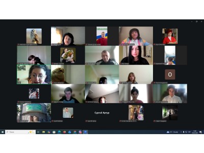 ЮНІОРСЬКИЙ КАЛЕЙДОСКОП У ДІЛОВІЙ ГРІ «КОЛЕДЖАНСЬКІ КОРПОРАЦІЇ»