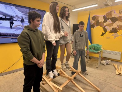 «ЗАПАЛЬНИЙ ДРАЙВ»: ПРОФОРІЄНТАЦІЙНИЙ МАЙСТЕР-КЛАС У ХАРКІВСЬКІЙ ГІМНАЗІЇ №88