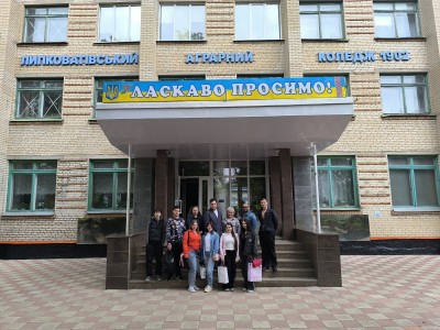 ПРАКТИКА, ЩО НАДИХАЄ: СТУДЕНТИ ТМ-21 ВІДВІДАЛИ ЛИПКОВАТІВСЬКИЙ ФАХОВИЙ КОЛЕДЖ