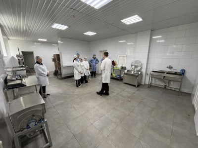 ПРАКТИКА, ЩО НАДИХАЄ: СТУДЕНТИ ТМ-21 ВІДВІДАЛИ ЛИПКОВАТІВСЬКИЙ ФАХОВИЙ КОЛЕДЖ