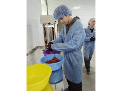 ПРАКТИКА, ЩО НАДИХАЄ: СТУДЕНТИ ТМ-21 ВІДВІДАЛИ ЛИПКОВАТІВСЬКИЙ ФАХОВИЙ КОЛЕДЖ