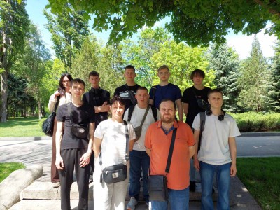 ТРАЄКТОРІЯ УСПІХУ: ВІД ОСВІТИ ДО КАР'ЄРИ ТРАЄКТОРІЯ УСПІХУ: ВІД ОСВІТИ ДО КАР'ЄРИ