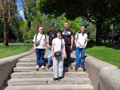 ТРАЄКТОРІЯ УСПІХУ: ВІД ОСВІТИ ДО КАР'ЄРИ ТРАЄКТОРІЯ УСПІХУ: ВІД ОСВІТИ ДО КАР'ЄРИ