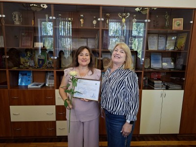 ВІТАЄМО ПРАЦІВНИКІВ КОЛЕДЖУ З ВІДЗНАКАМИ!