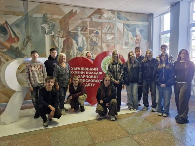 ПЕРШИЙ КРОК У СТУДЕНТСЬКЕ ЖИТТЯ: ОРГАНІЗАЦІЙНІ ЗУСТРІЧІ З ПЕРШОКУРСНИКАМИ