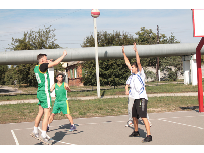 Спорт та здоров’я завжди поруч!! Спорт та здоров’я завжди поруч!!