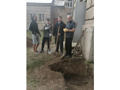 ЗДОБУВАЧІ ОСВІТИ ДОЛУЧИЛИСЯ ДО УСУНЕННЯ НАСЛІДКІВ ПОШКОДЖЕННЯ КАБЕЛЬНОЇ ЛІНІЇ