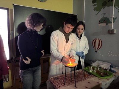 «ТАЄМНИЦІ ЗВИЧАЙНИХ РЕЧЕЙ» – ПРОФОРІЄНТАЦІЙНИЙ МАЙСТЕР-КЛАС ДЛЯ УЧНІВ ХАРКІВСЬКОЇ ГІМНАЗІЇ № 86 «ТАЄМНИЦІ ЗВИЧАЙНИХ РЕЧЕЙ» – ПРОФОРІЄНТАЦІЙНИЙ МАЙСТЕР-КЛАС ДЛЯ УЧНІВ ХАРКІВСЬКОЇ ГІМНАЗІЇ № 86