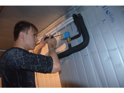 Монтажник устаткування холодильних установок