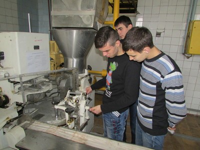 Слюсар-ремонтник