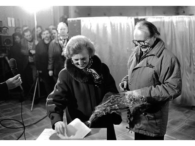 СЬОГОДНІ – 30-РІЧЧЯ РЕФЕРЕНДУМУ ЗА НЕЗАЛЕЖНІСТЬ УКРАЇНИ