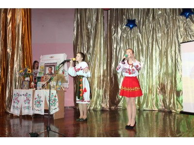 І навчаємо і виховуємо