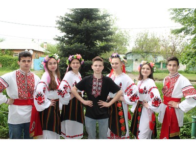 У єдності – наша сила, в серці нашому – Україна!