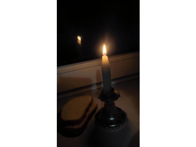 Запали свічку пам’яті… Запали свічку пам’яті…