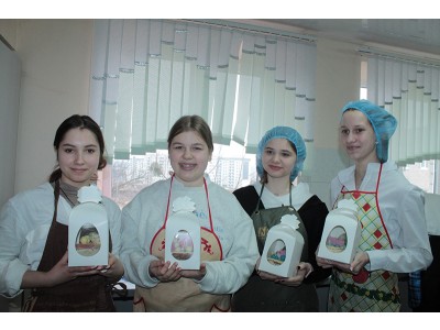 Коледжанські корпорації та шоколадний майстер–клас