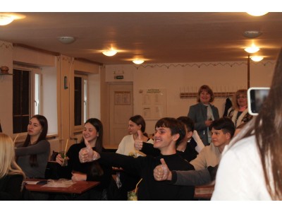 МАЙСТЕР-КЛАС «МАГІЧНЕ ШОУ» МАЙСТЕР-КЛАС «МАГІЧНЕ ШОУ»