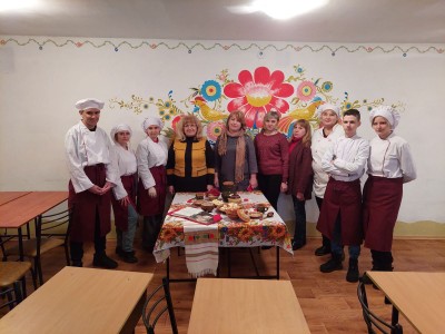 ВІДРОДЖЕННЯ УКРАЇНСЬКОЇ СТАРОДАВНЬОЇ КУХНІ ЗА РЕЦЕПТАМИ АРТБУКУ ОЛЬГИ КОЛЬОРОВО «ЖИВА УКРАЇНСЬКА  КУХНЯ». ВІДРОДЖЕННЯ УКРАЇНСЬКОЇ СТАРОДАВНЬОЇ КУХНІ ЗА РЕЦЕПТАМИ АРТБУКУ ОЛЬГИ КОЛЬОРОВО «ЖИВА УКРАЇНСЬКА  КУХНЯ».