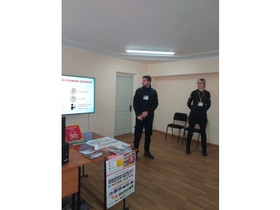 Навчання студентів з попередження ризиків від мін та  вибухонебезпечних предметів Навчання студентів з попередження ризиків від мін та  вибухонебезпечних предметів